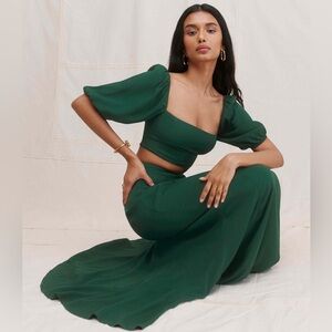 [reformation] 2pc set emerald brynna top & skirt set
